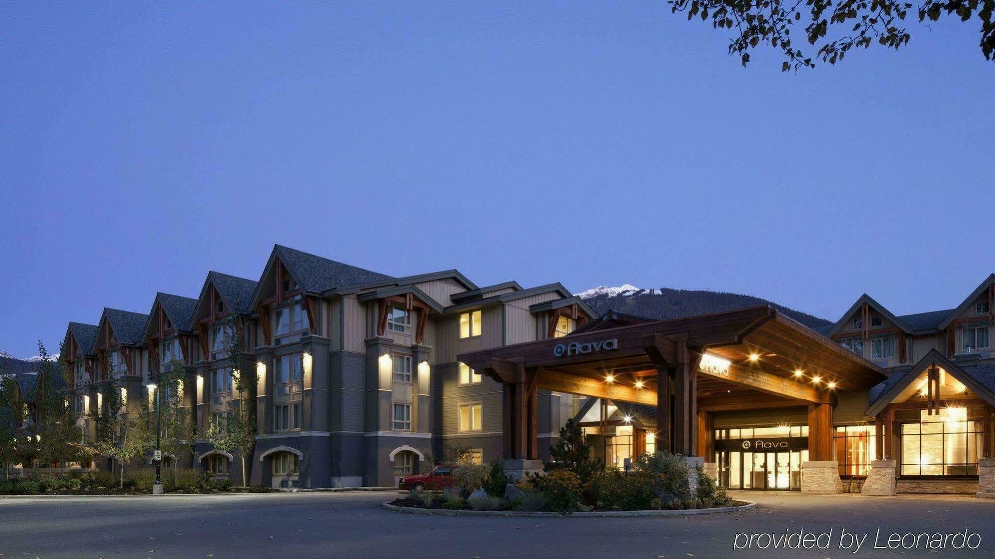 Aava 4* Whistler